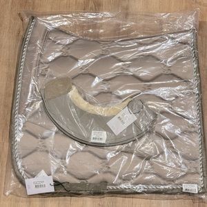 PS of Sweden matching saddle pad, and bell boots in Moonrock NWT